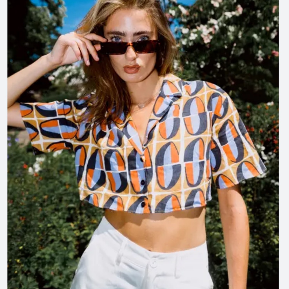 Zara Geometric Patterned Crop Top Size: M